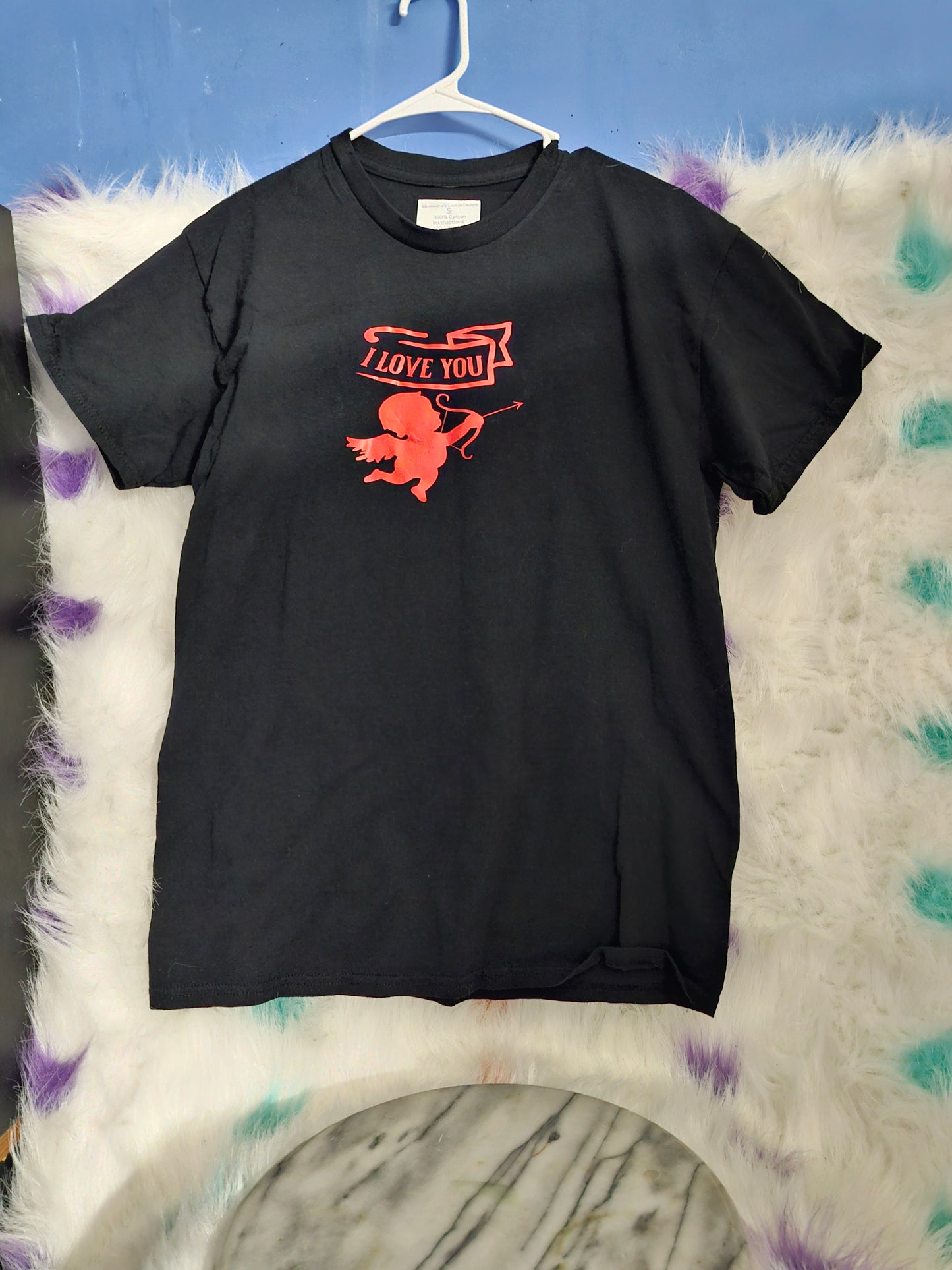 Size S 100% cotton black I love you cupid arrow tshirt