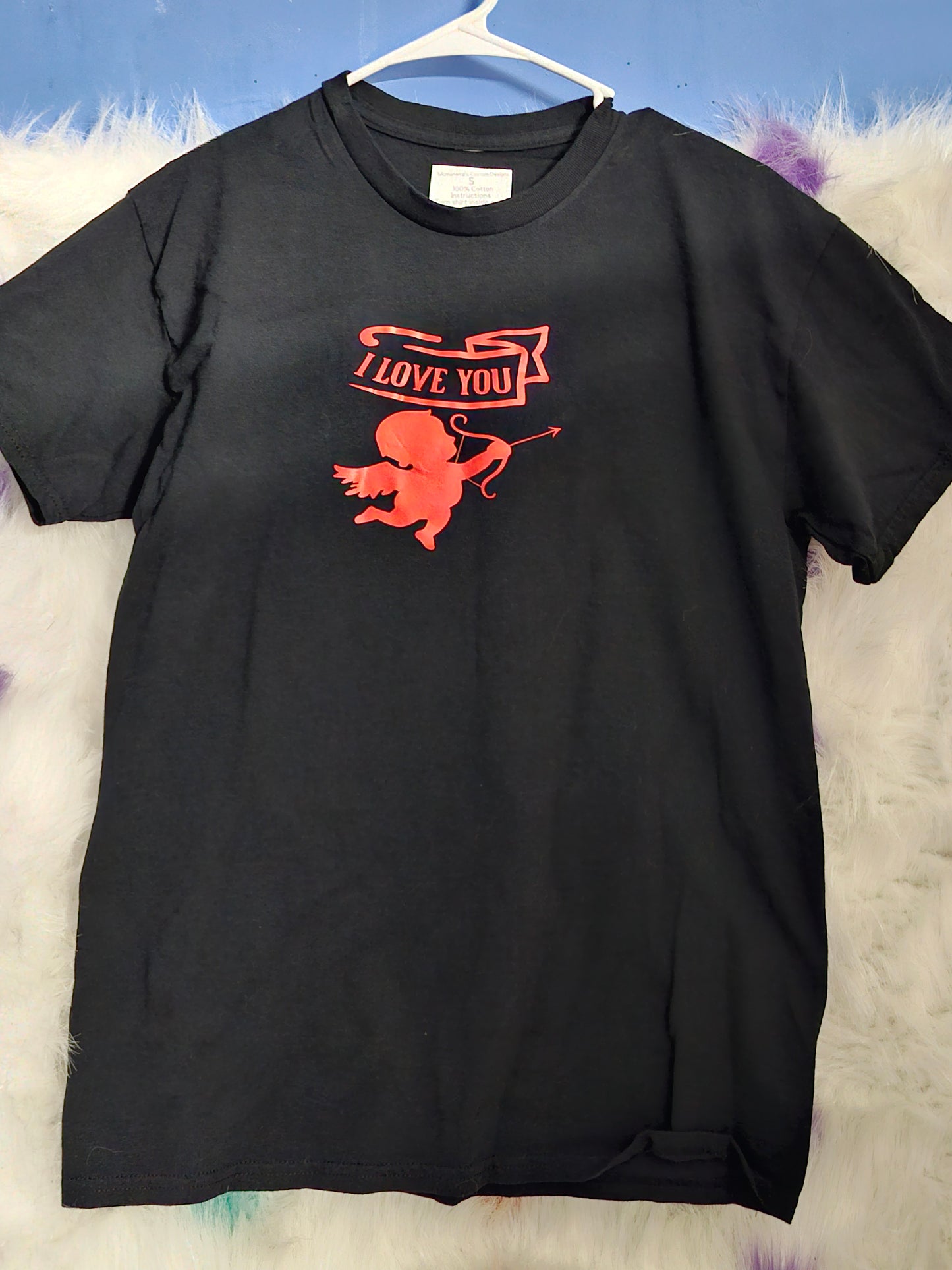 Size S 100% cotton black I love you cupid arrow tshirt