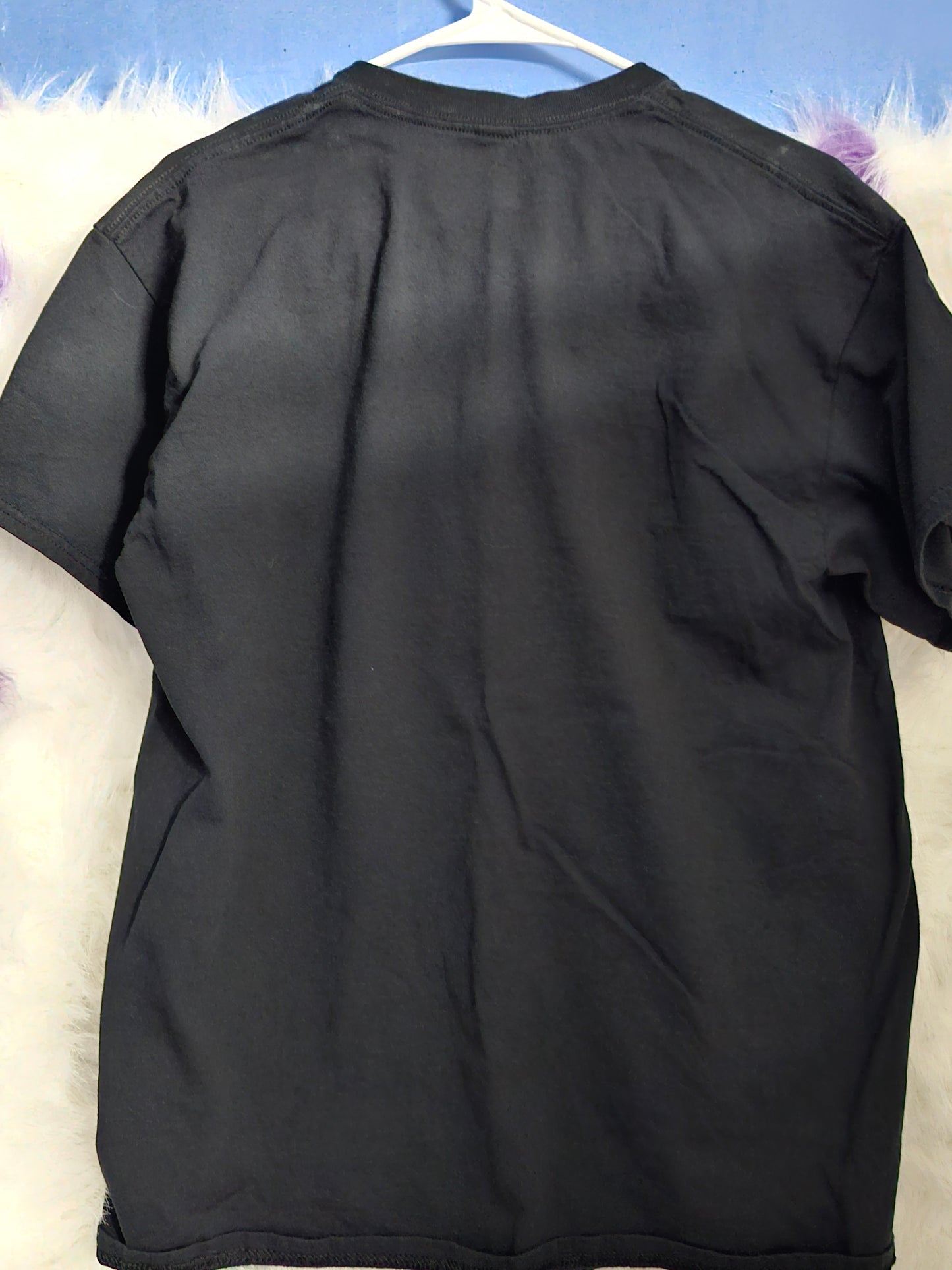Size L 100% cotton Let's go to the mountains Tshirt