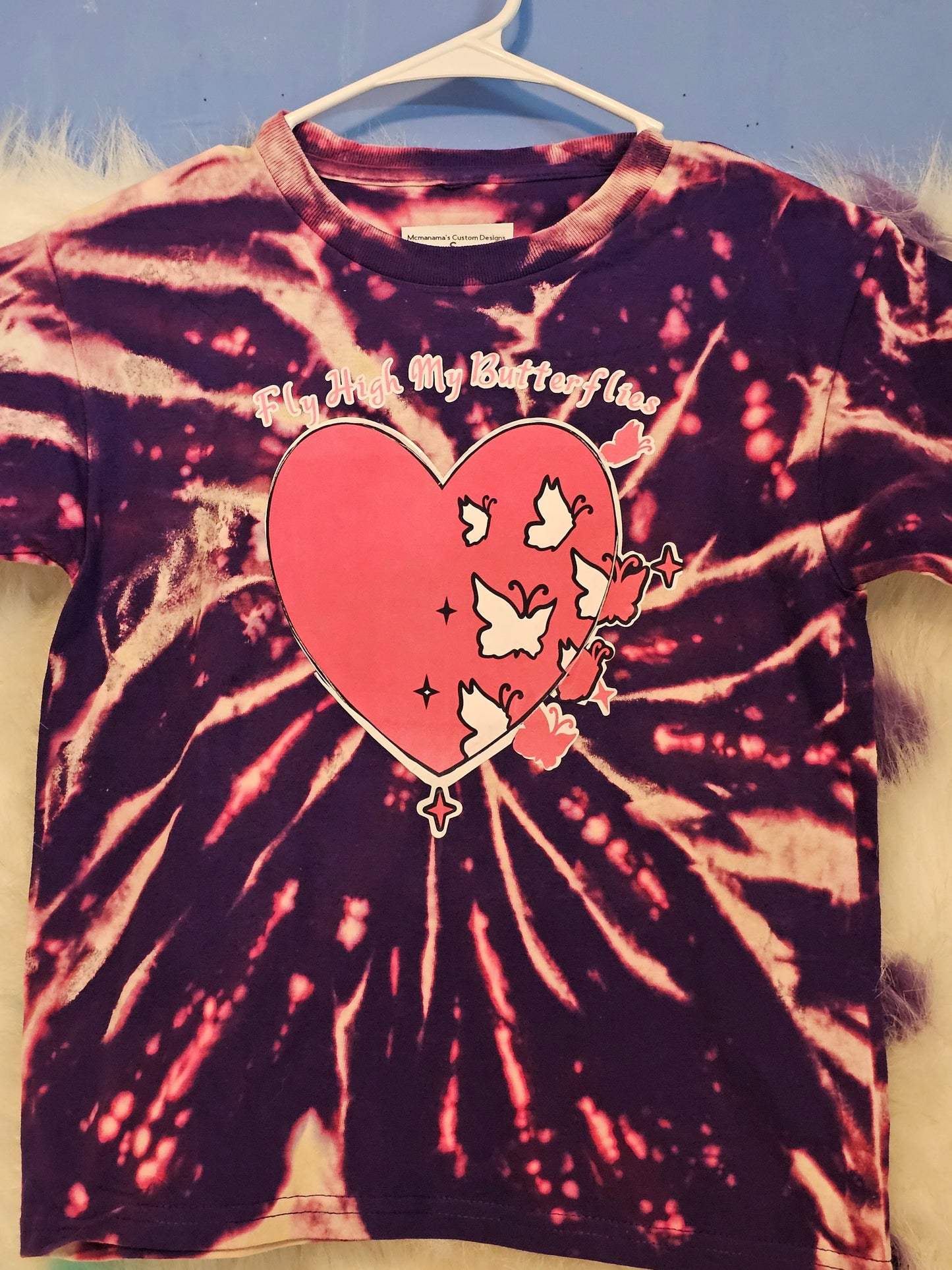 Size S 100 %cotton Fly my butterflies tie dye T-Shirt