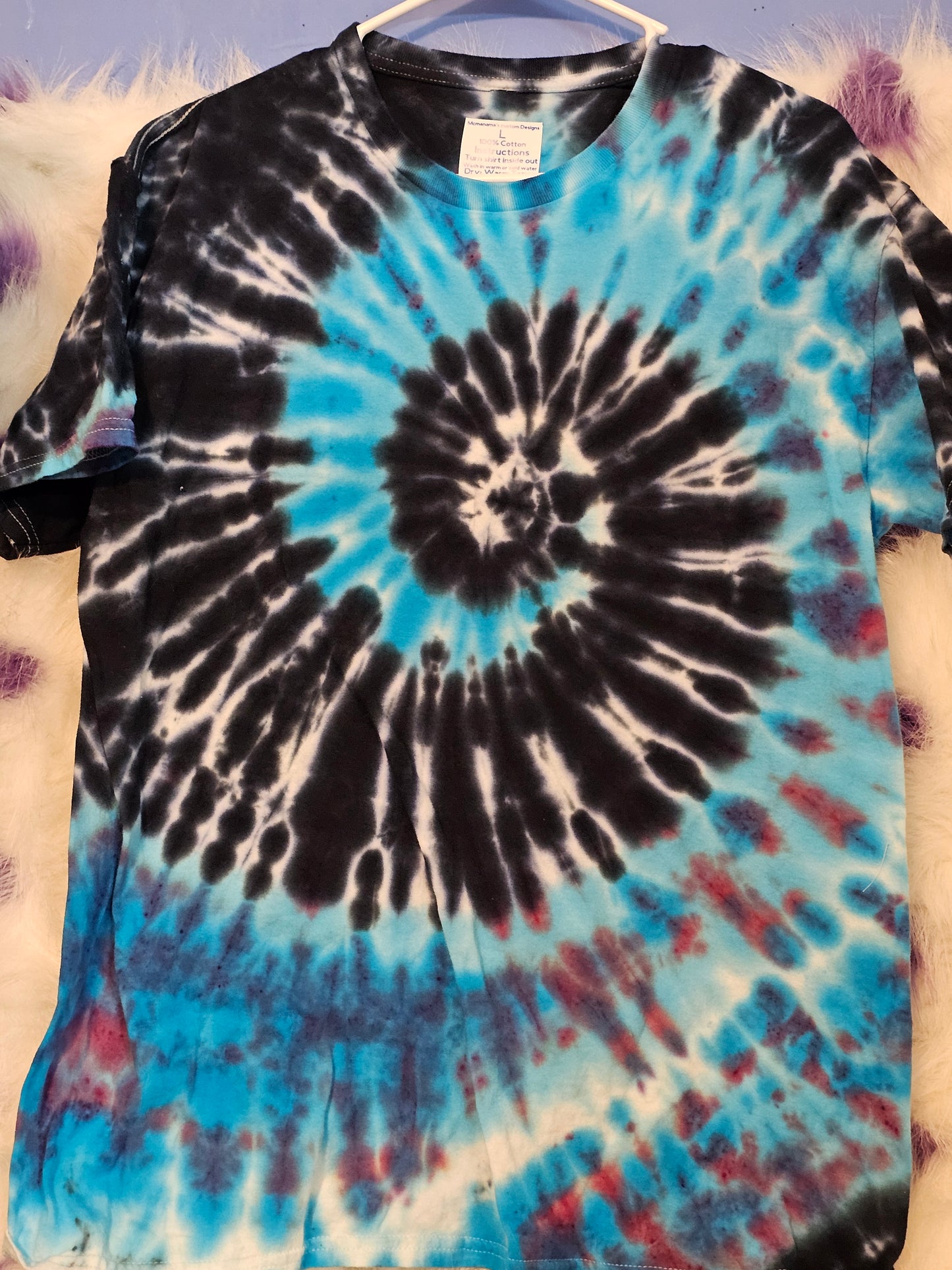Size L 100% cotton Red, black and blue tie dye Tshirt
