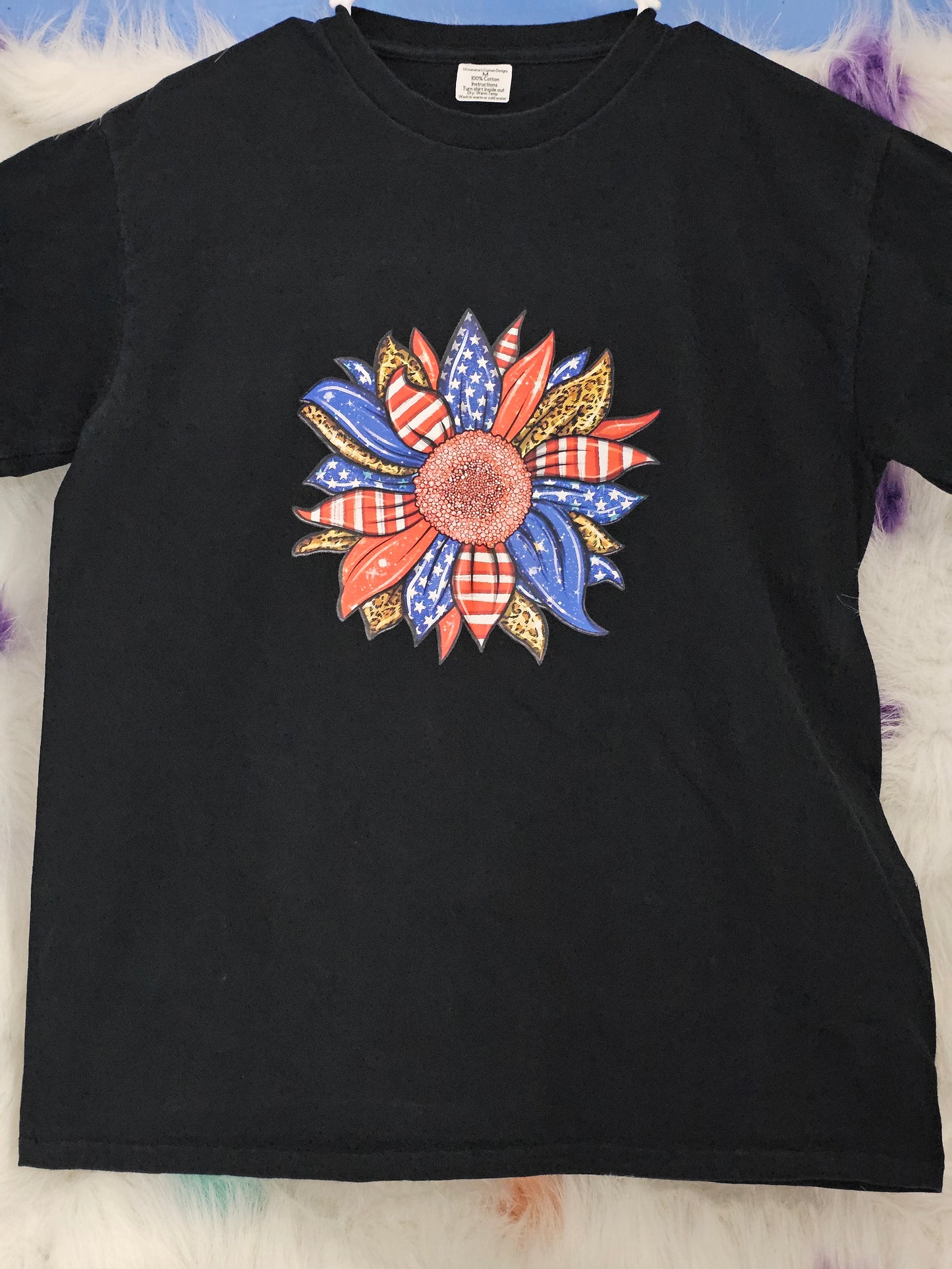 Size M 100% cotton Black shirt with red & blue flower Tshirt
