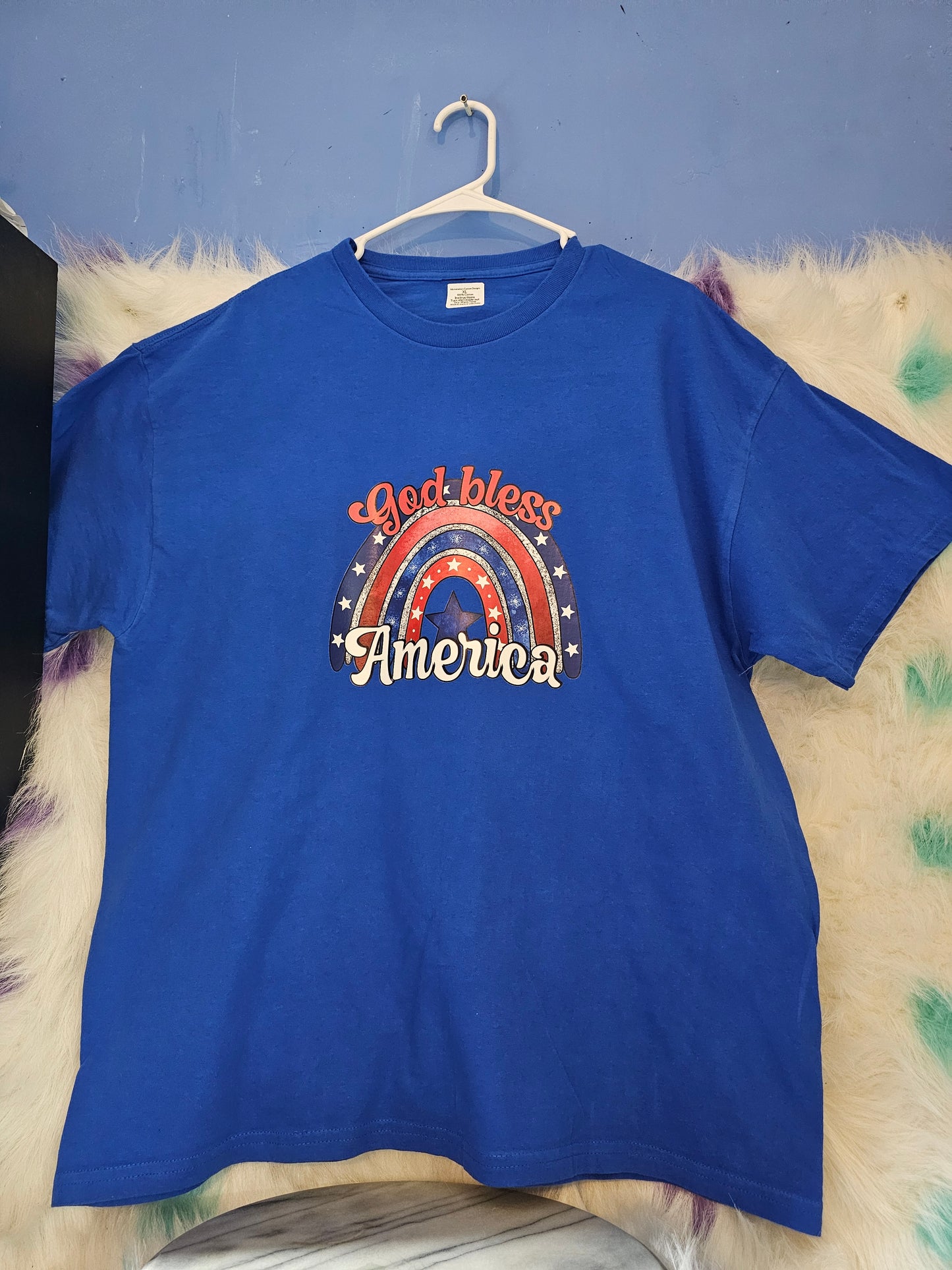 Size XL 100% cotton blue God Bless America Tshirt