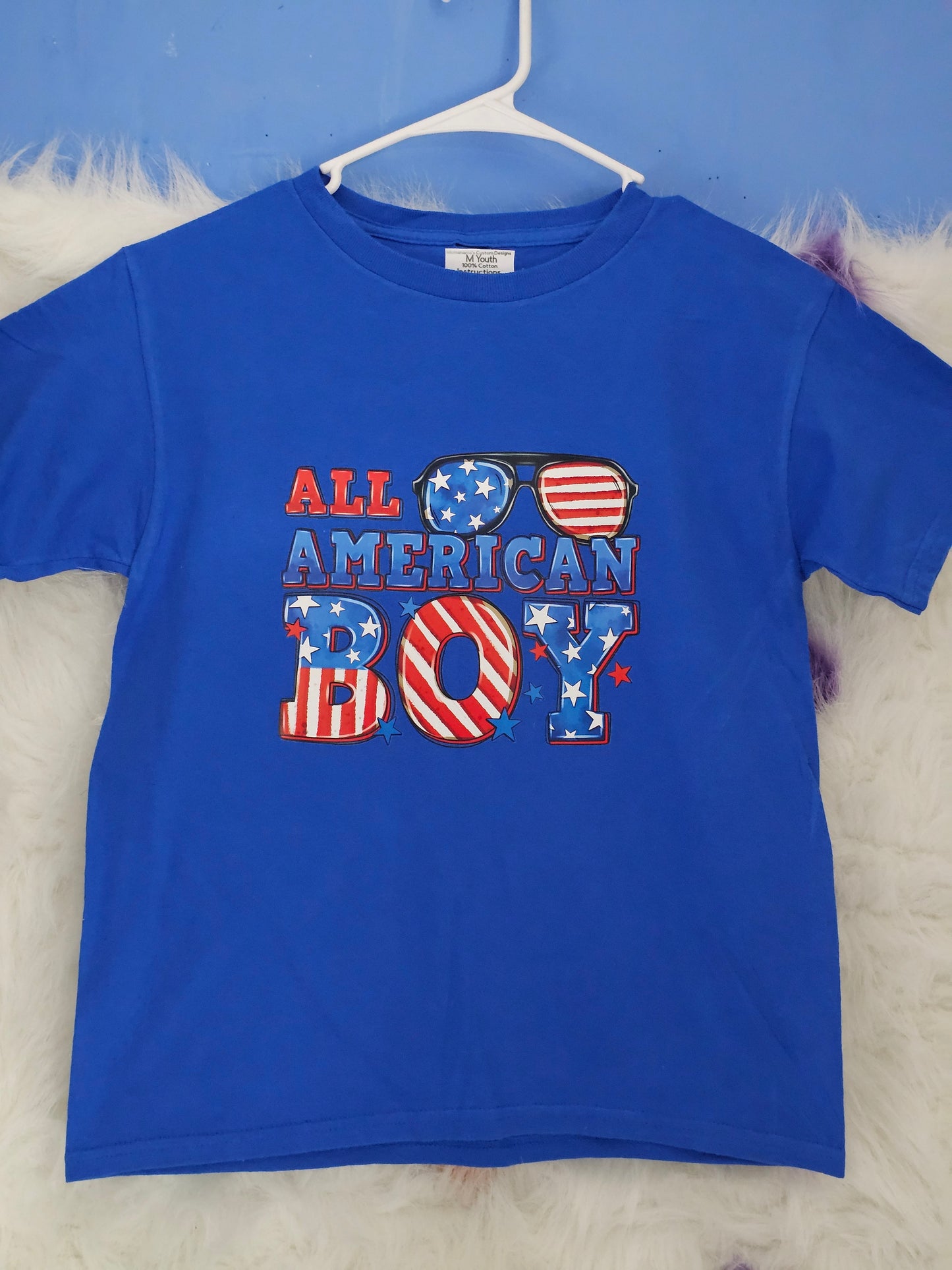 Size M youth 100% cotton Blue All America boy Tshirt