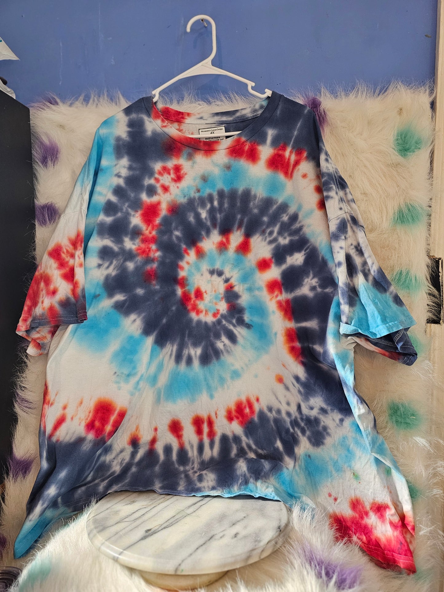 Size 4x 100%cotton red,white and blue tie dye Tshirt