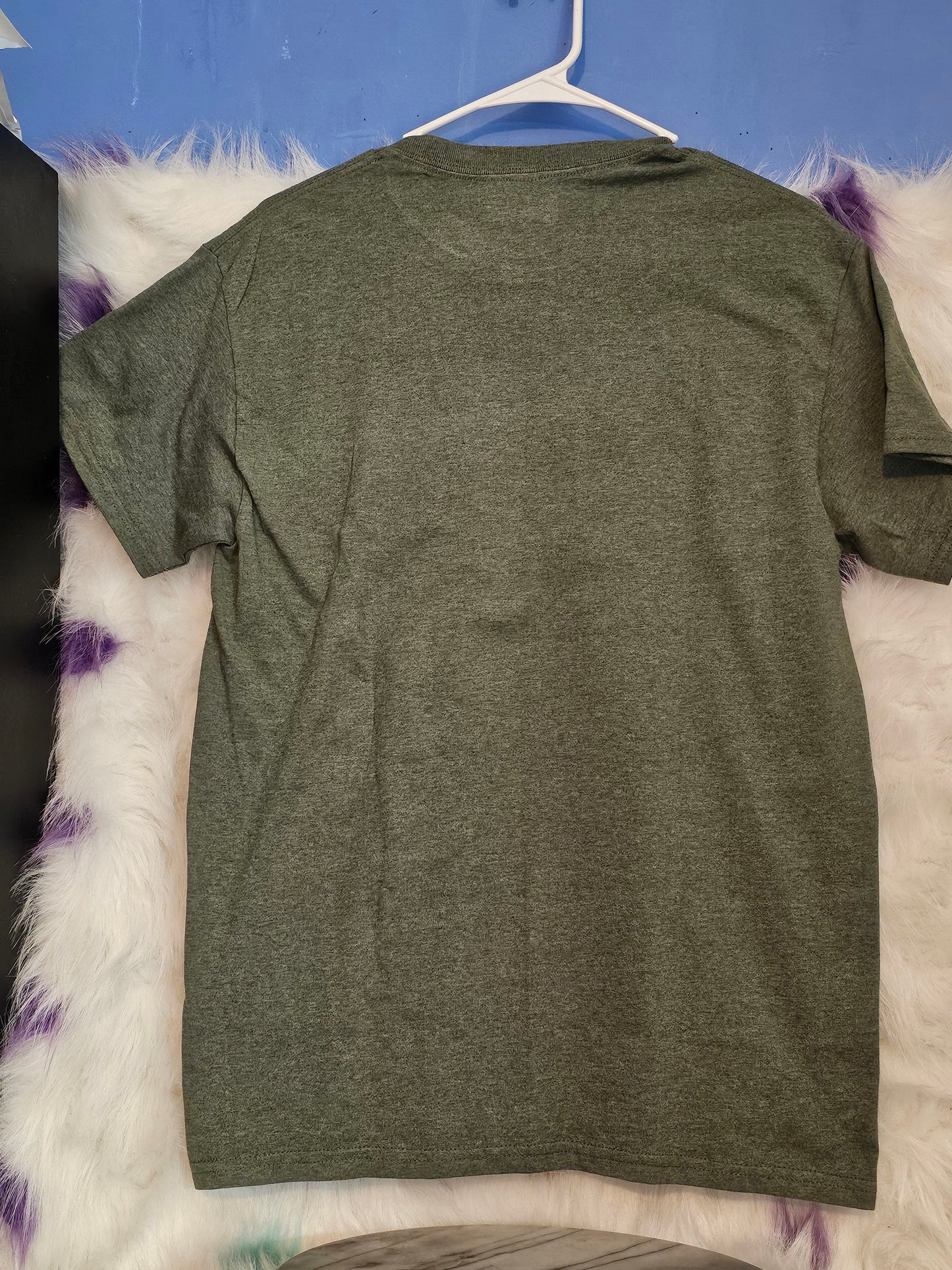 Size M 50% cotton 50 %polyester Green With God all thing are possible Tshirt