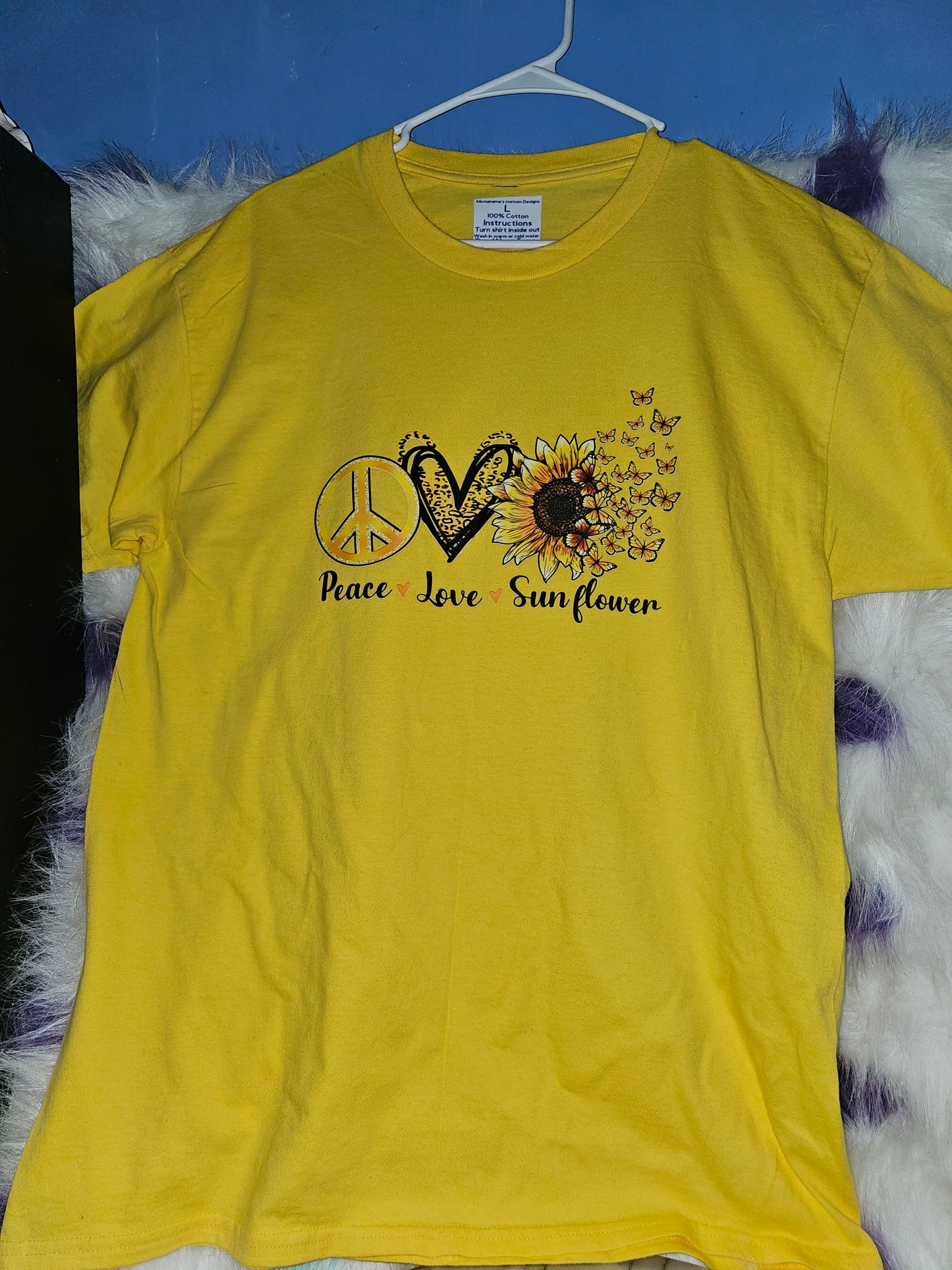 Size L 100%cotton yellow Peace, Love and Sunflower Tshirt