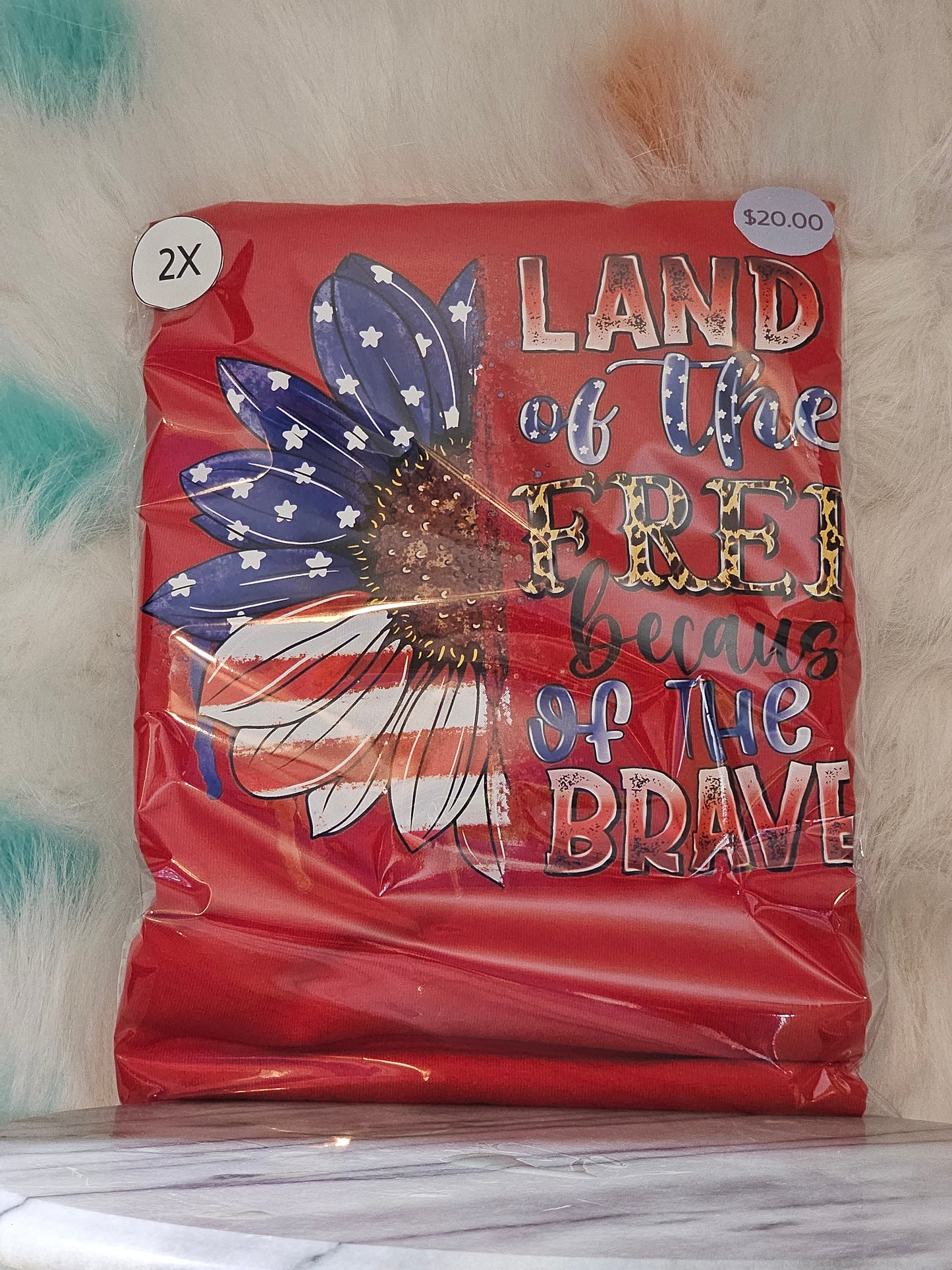 Size 2X 100% cotton Red Land of the free Tshirt