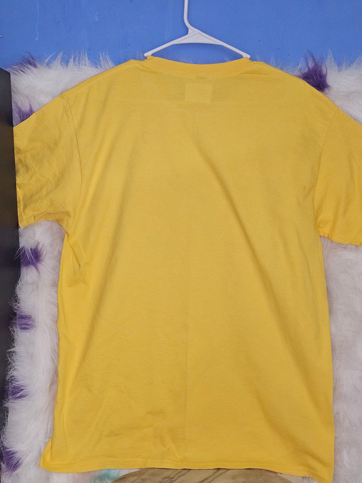 Size L 100%cotton yellow Peace, Love and Sunflower Tshirt