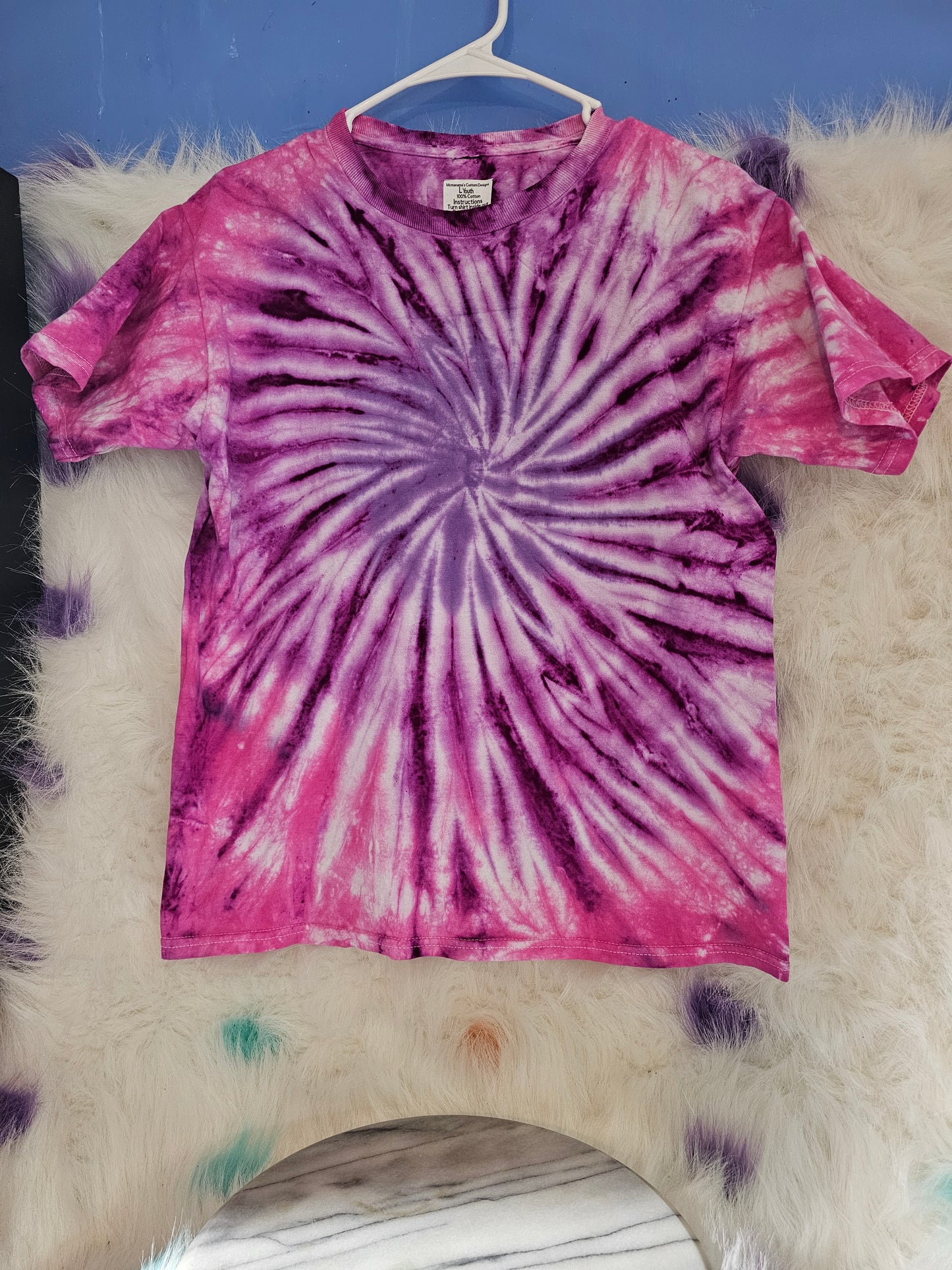 Size L youth 100% cotton purple tie dye Tshirt