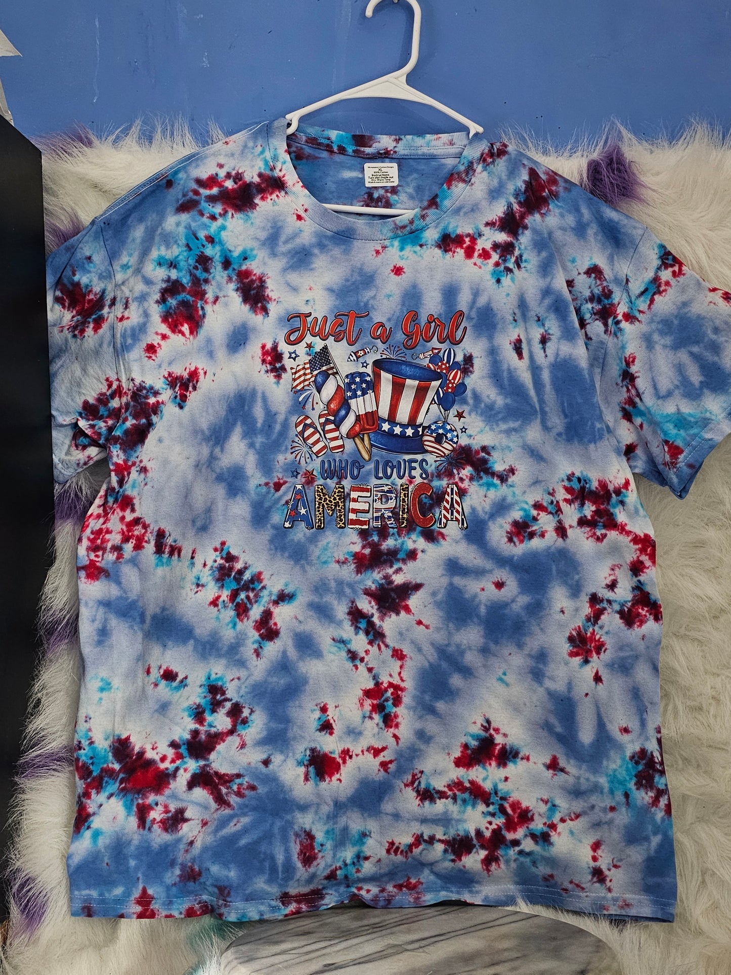 Size XL 100%cotton Just a girl who loves America Tshirt