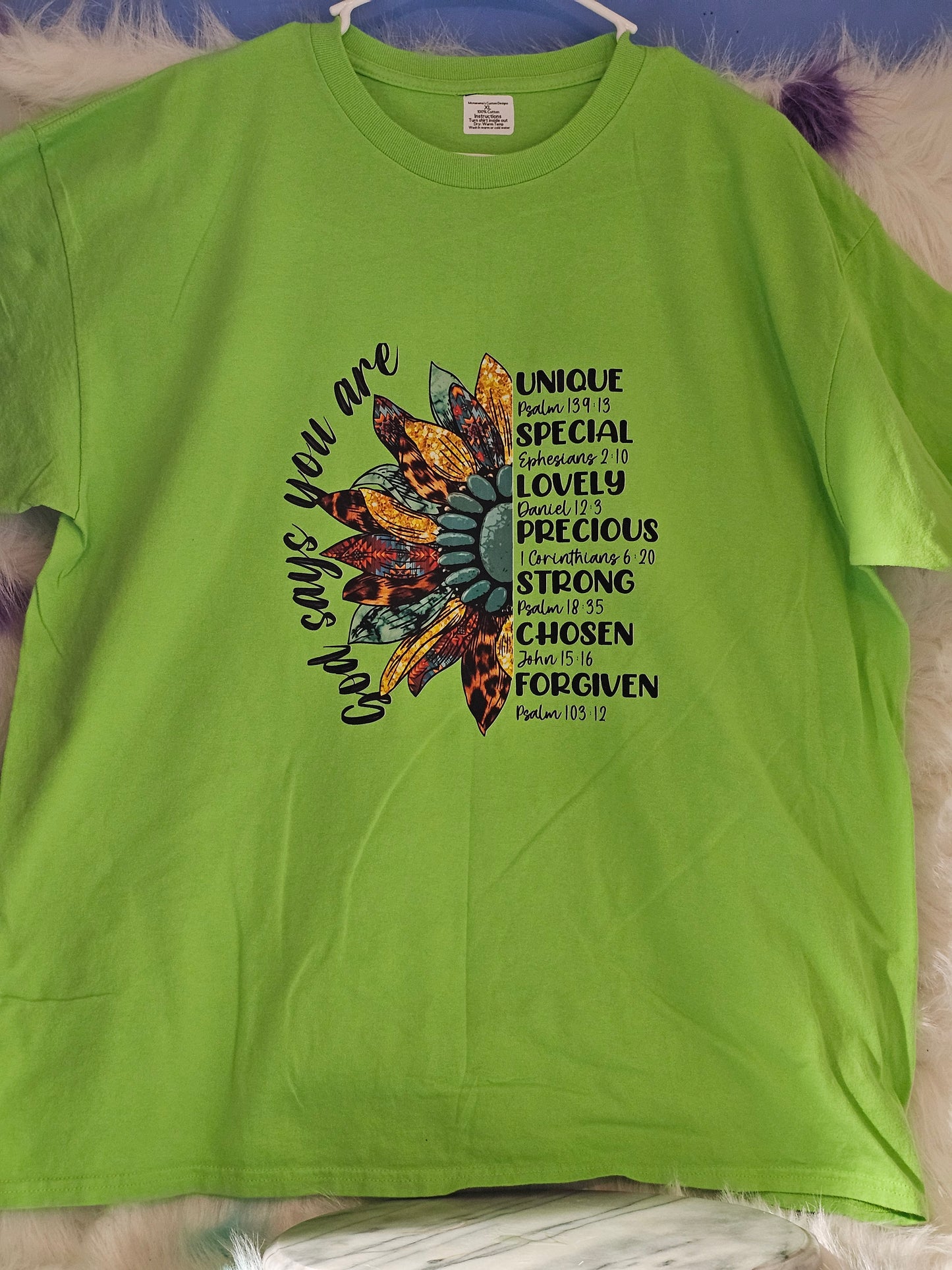 Size XL 100% cotton light green Unique Special Tshirt