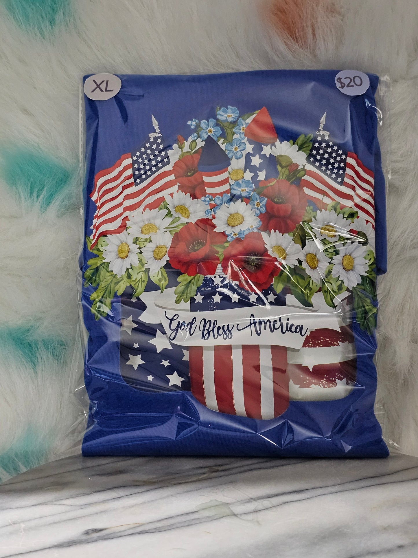 Size XL 100% cotton Blue God bless America Tshirt
