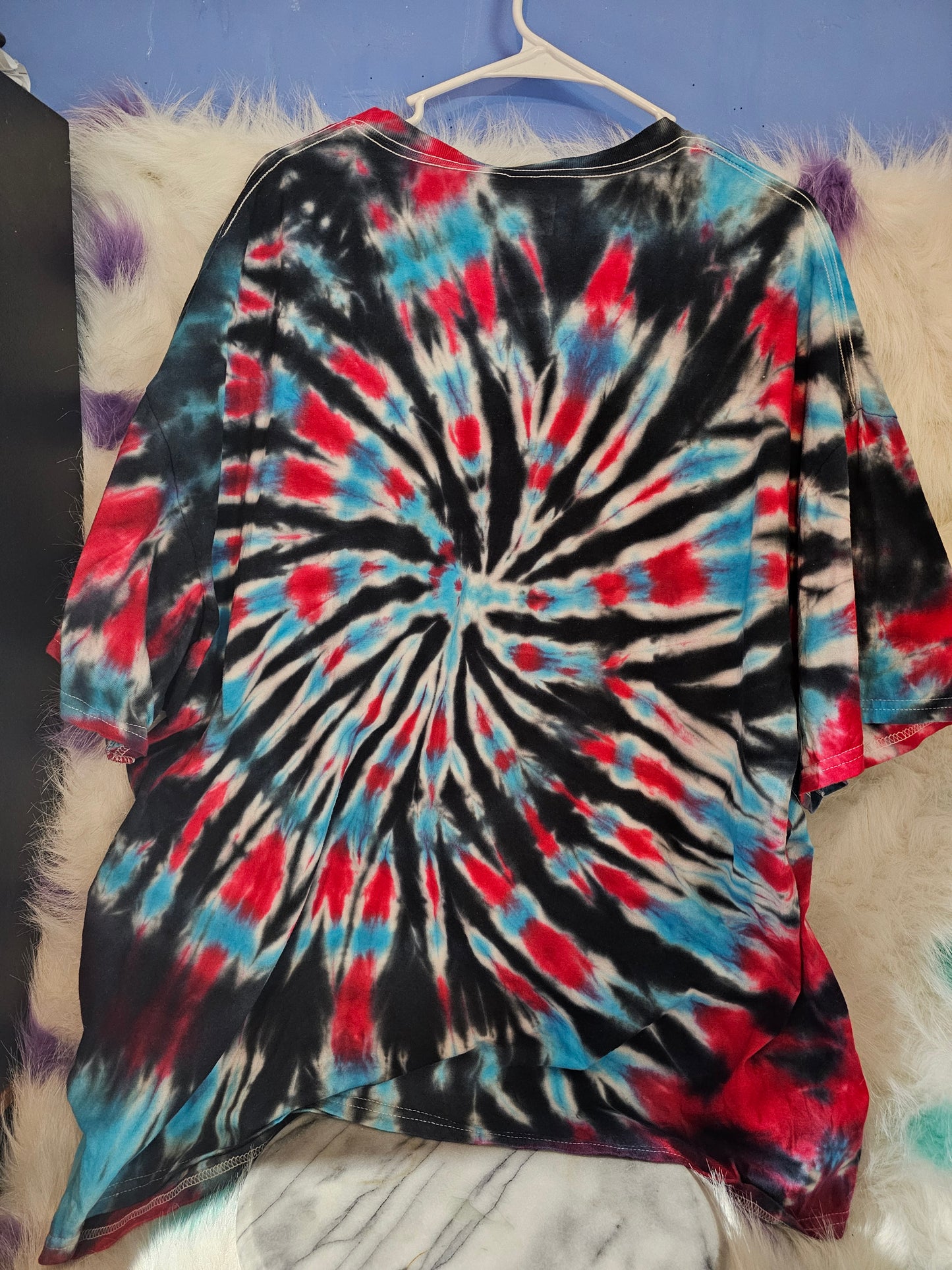 3x 100% cotton red,black and blue tie dye T-Shirt