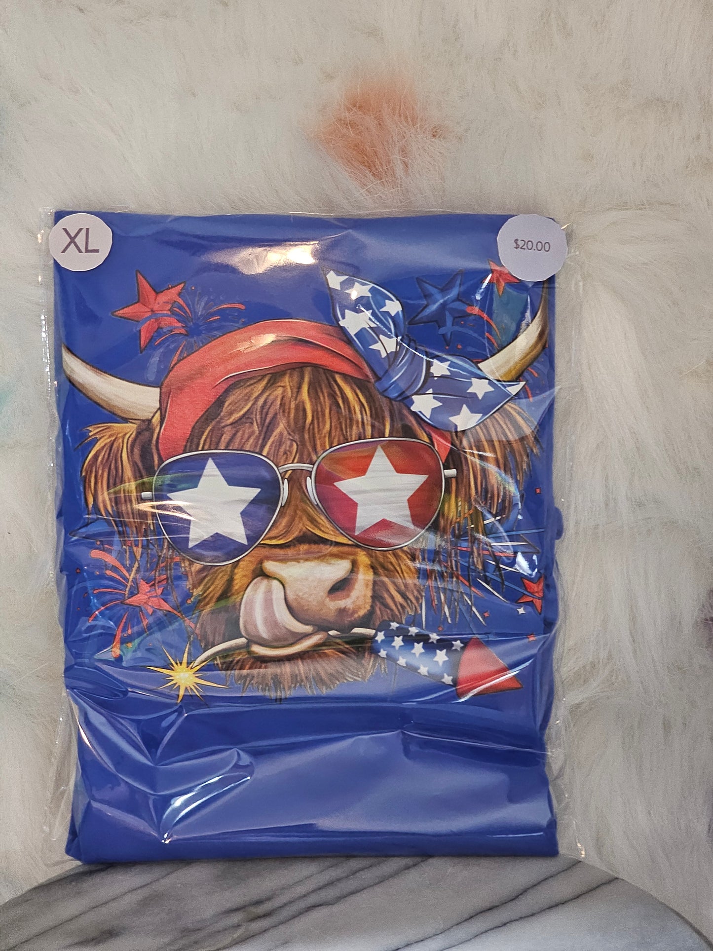 Size XL 100% cotton blue fire cracker in bulls mouths Tshirt