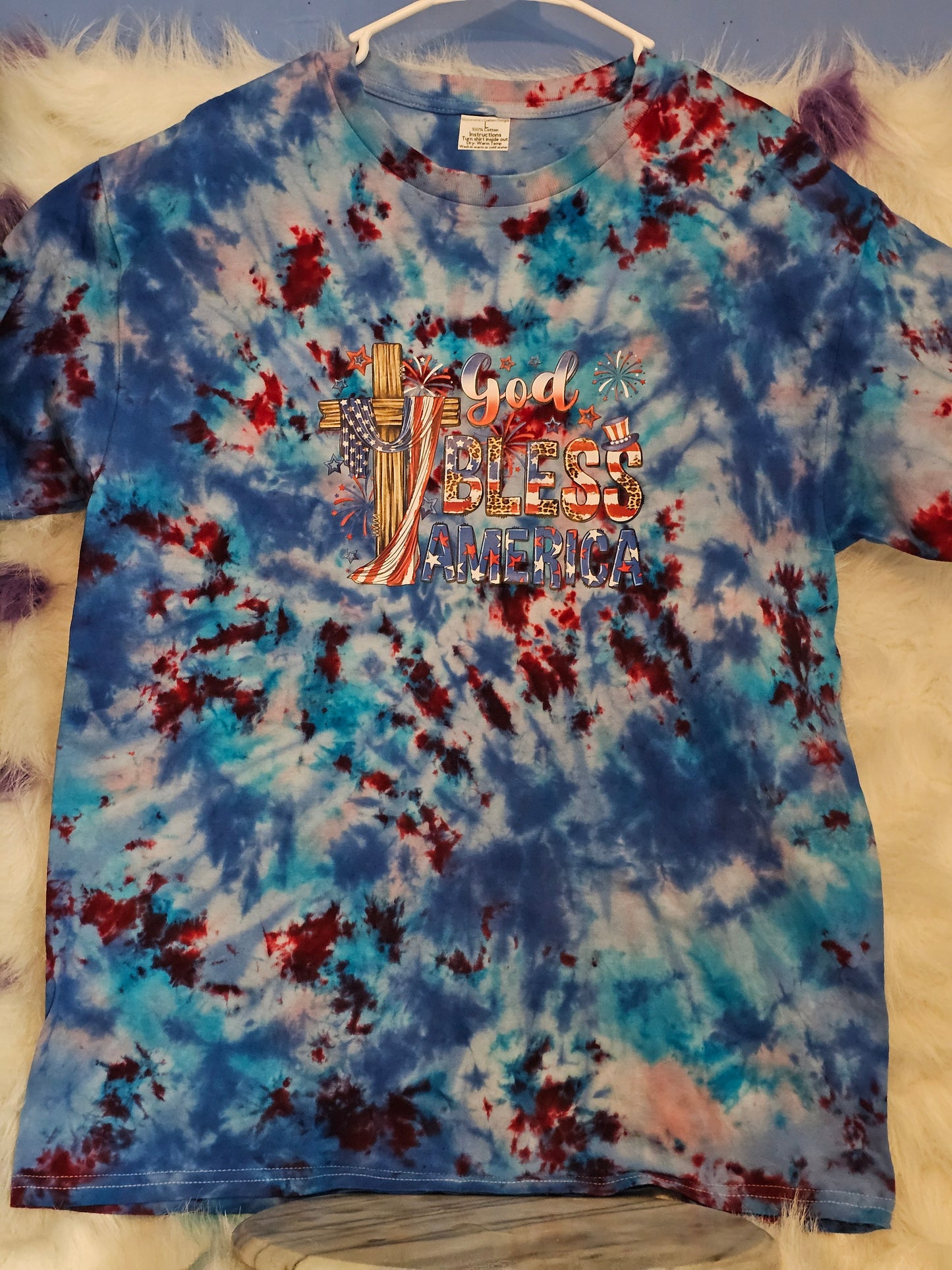 Size L 100% cotton tye dye God Bless America with cross Tshirt