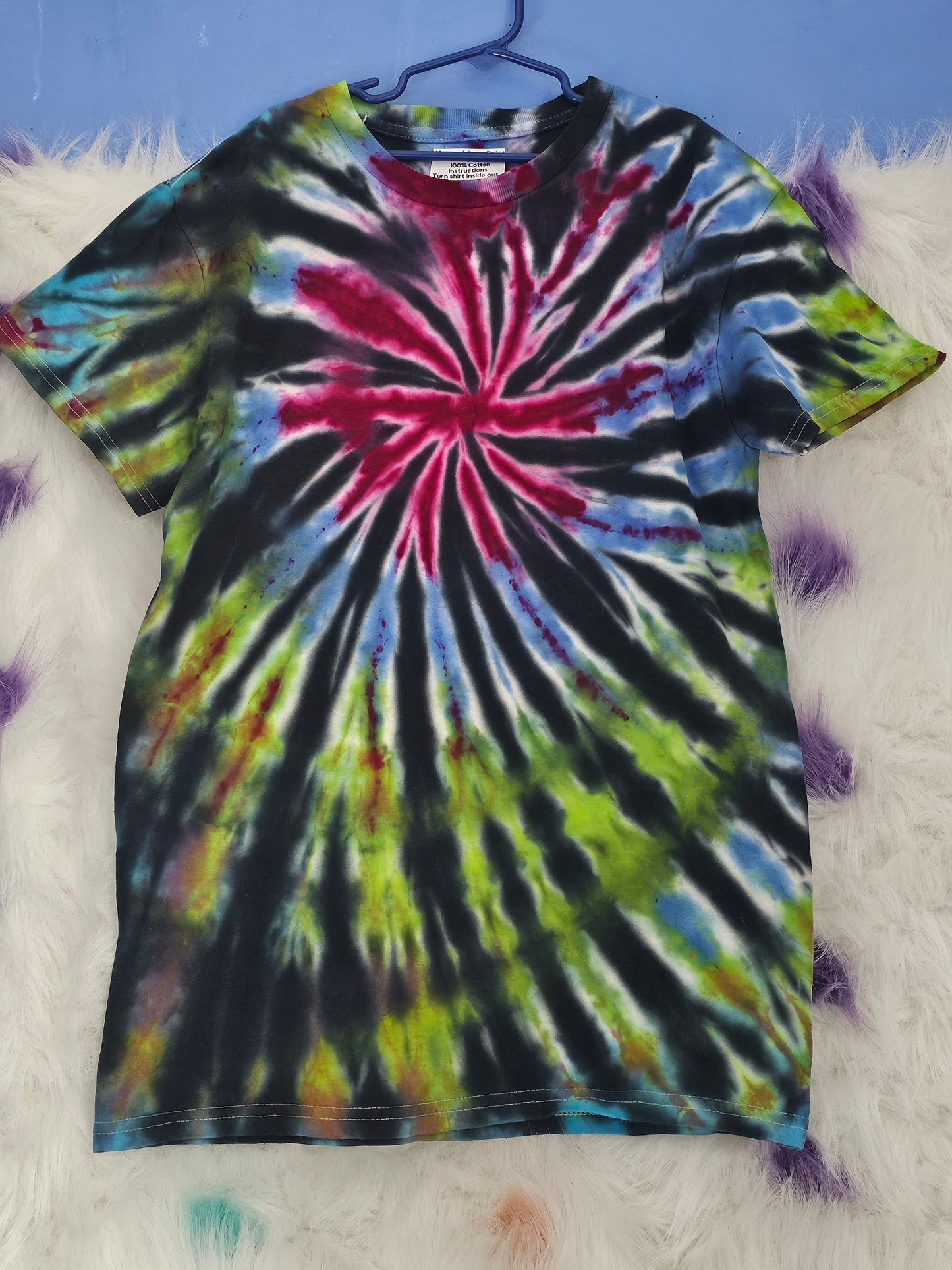 Size S 100% cotton sparrow tie dye Tshirt