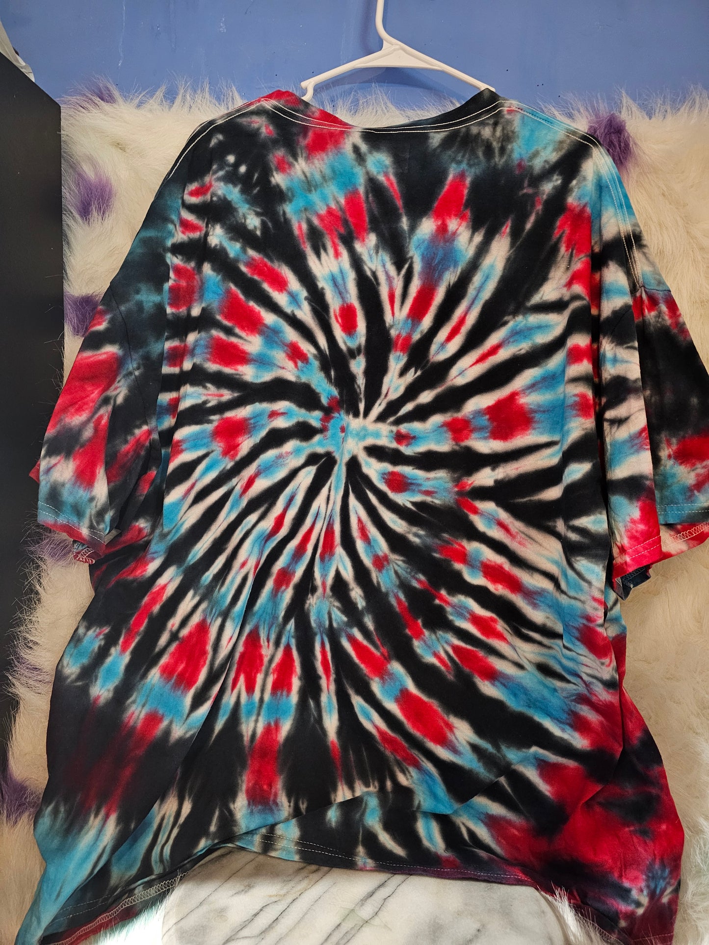 3x 100% cotton red,black and blue tie dye T-Shirt