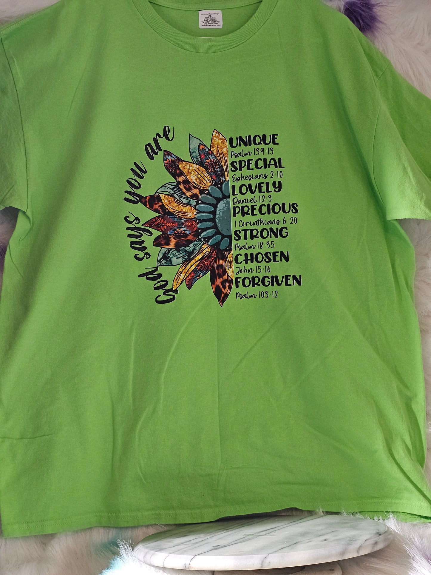 Size XL 100% cotton light green Unique Special Tshirt