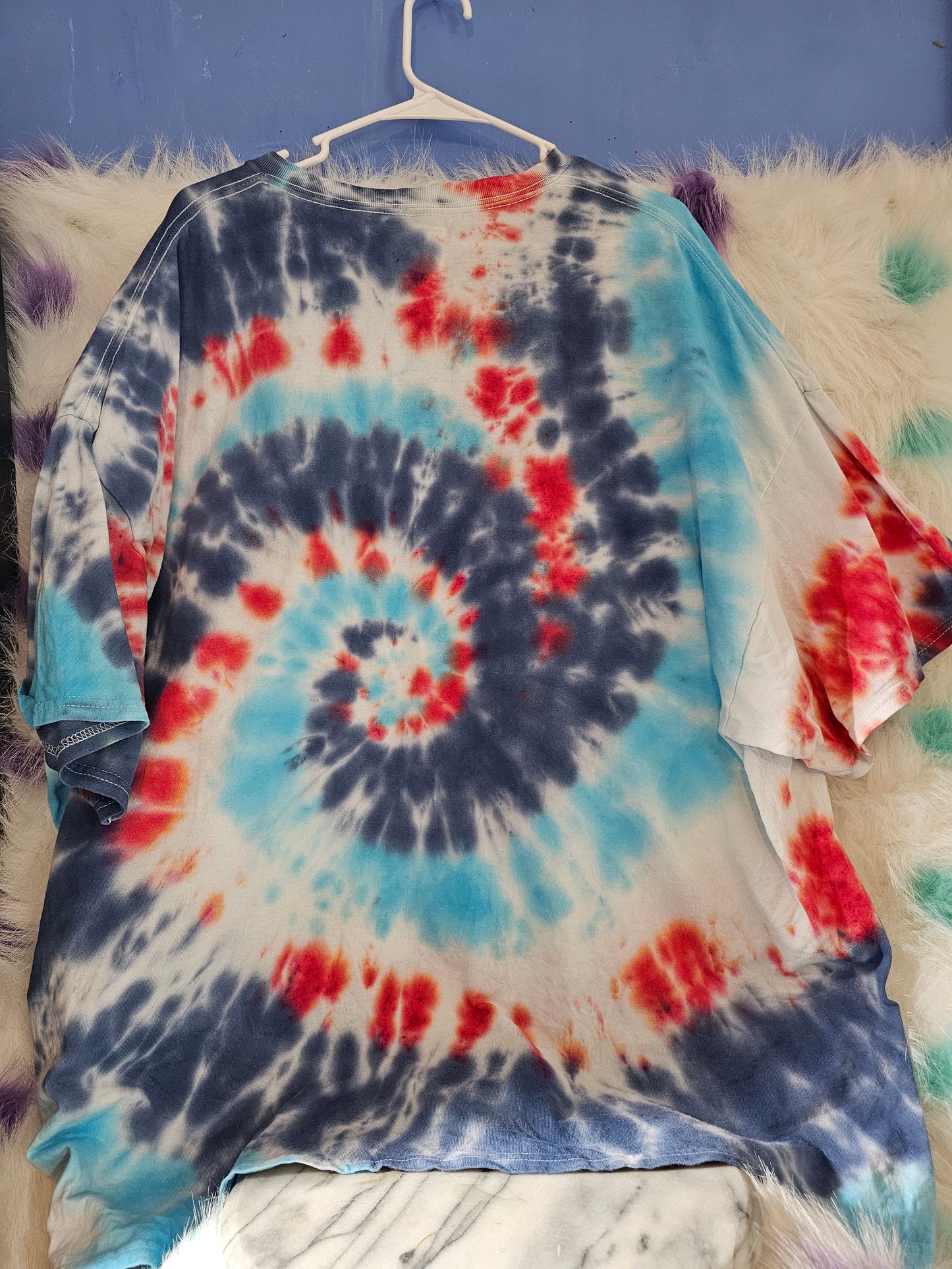 Size 4x 100%cotton red,white and blue tie dye Tshirt