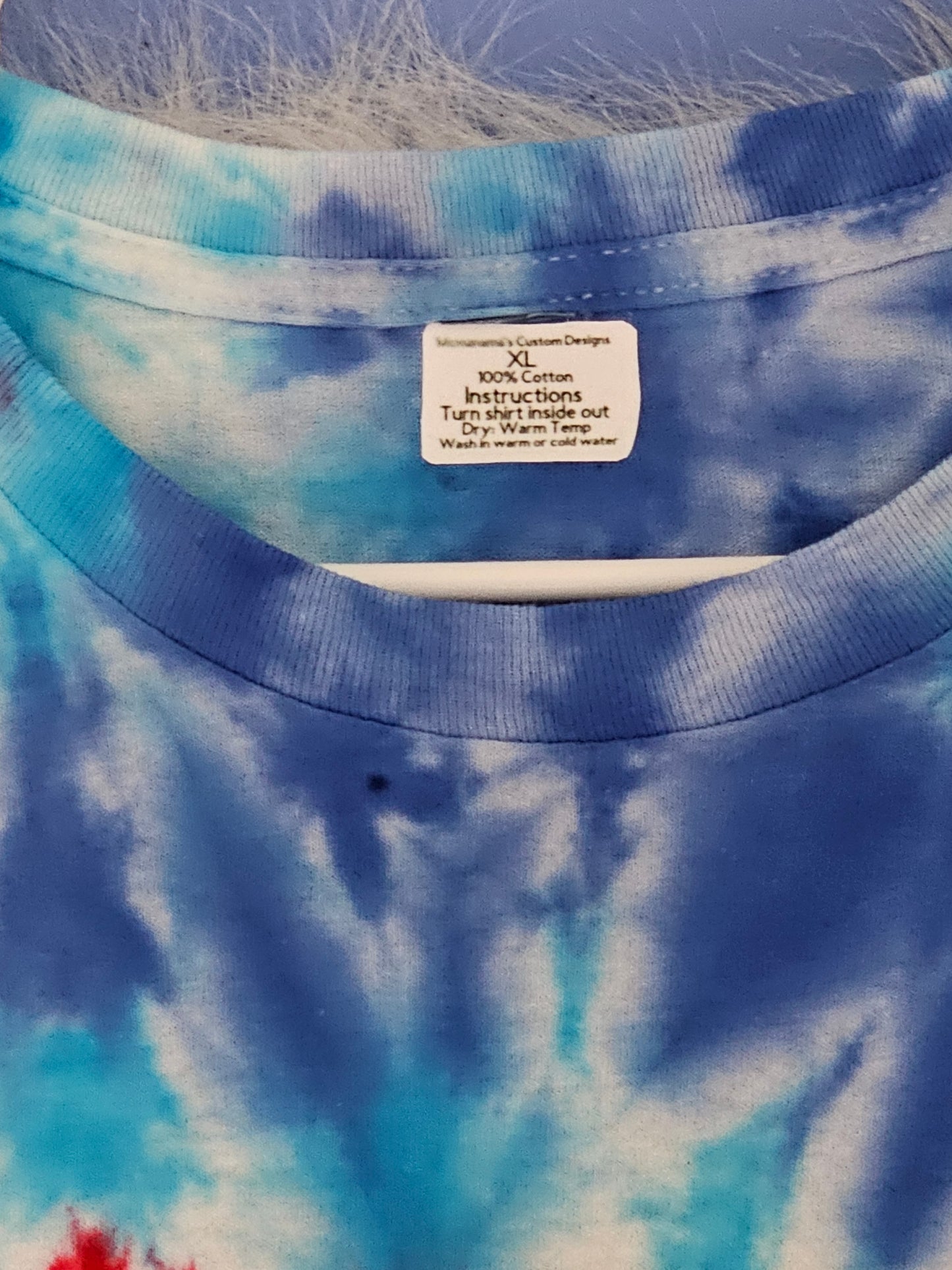 Size XL 100% cotton tye dye America Mama Tshirt