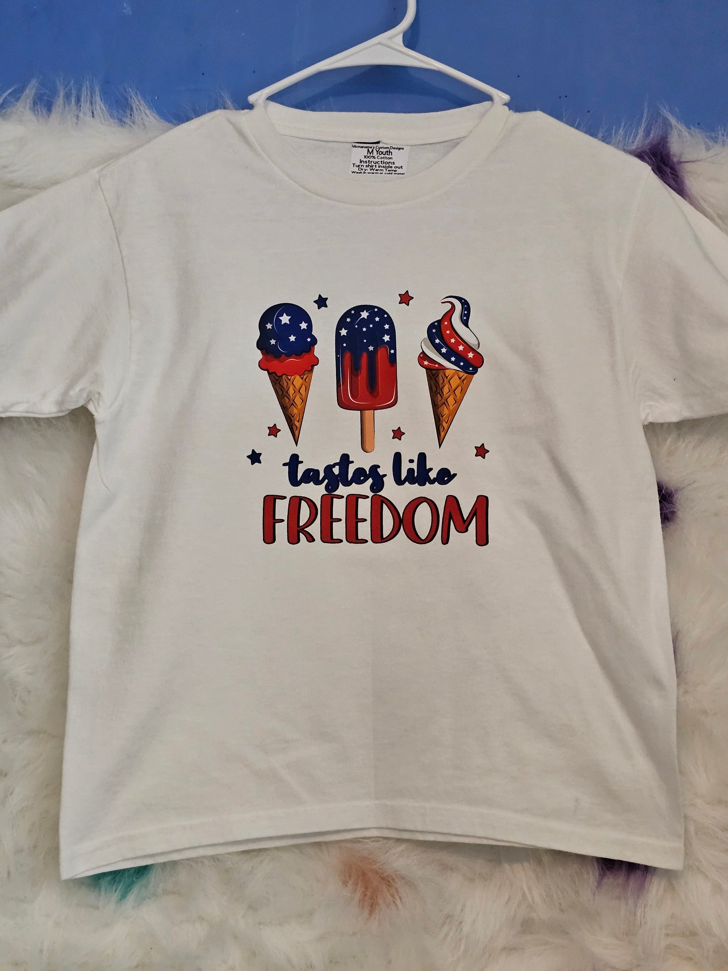Size M youth 100% cotton white tastes like freedom Tshirt