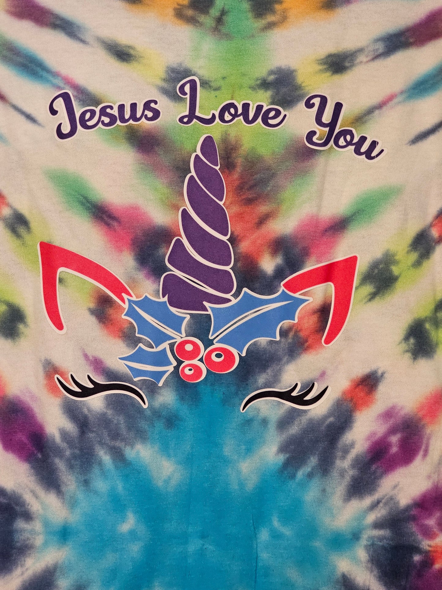 Size L 100% tye dye Jesus loves you Tshirt