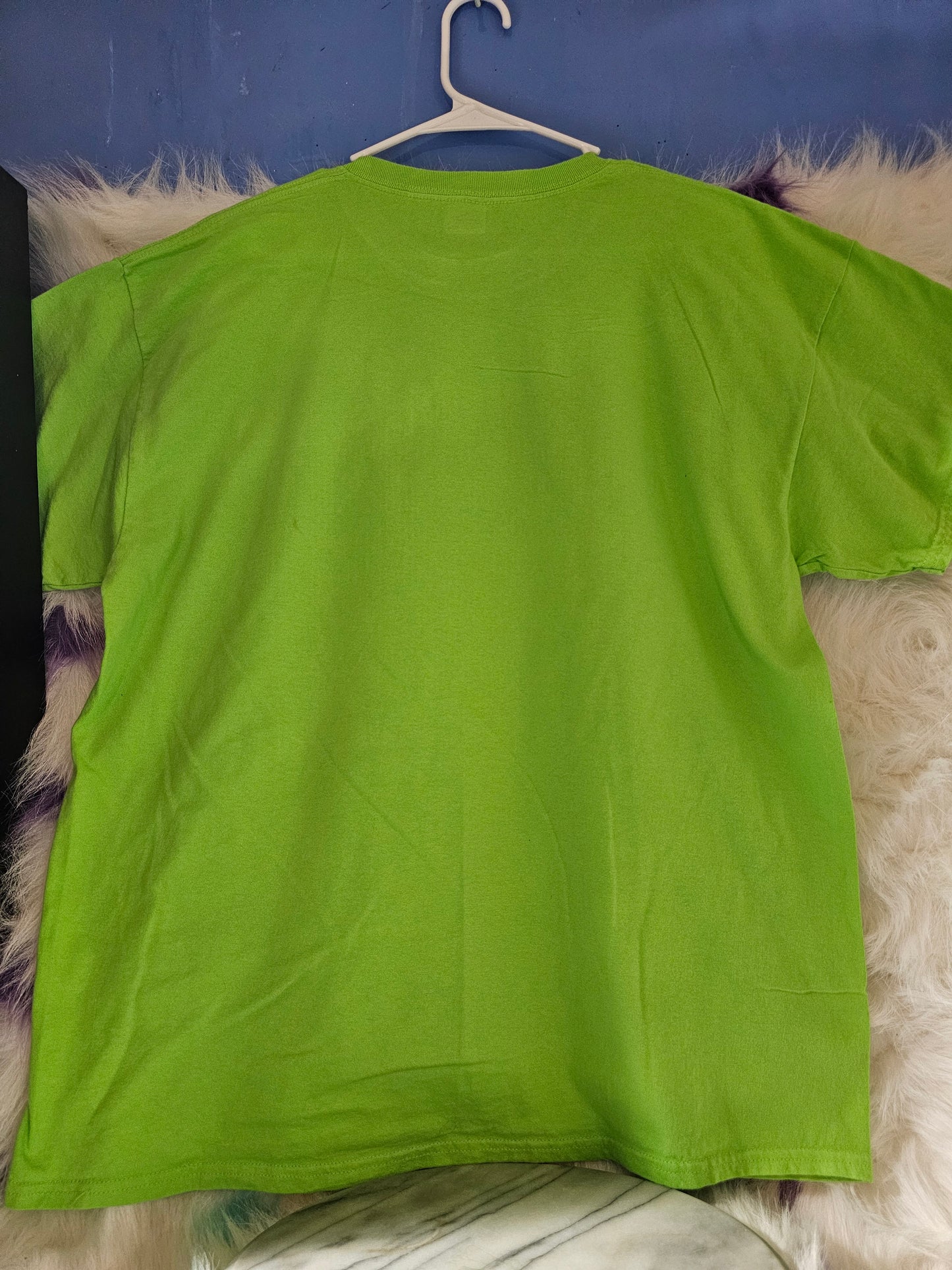 Size XL 100% cotton light green Unique Special Tshirt
