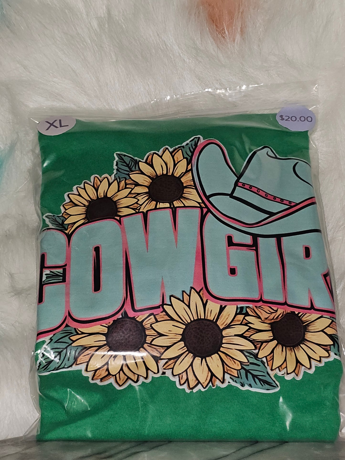 Size XL 100% cotton green cowgirl Tshirt