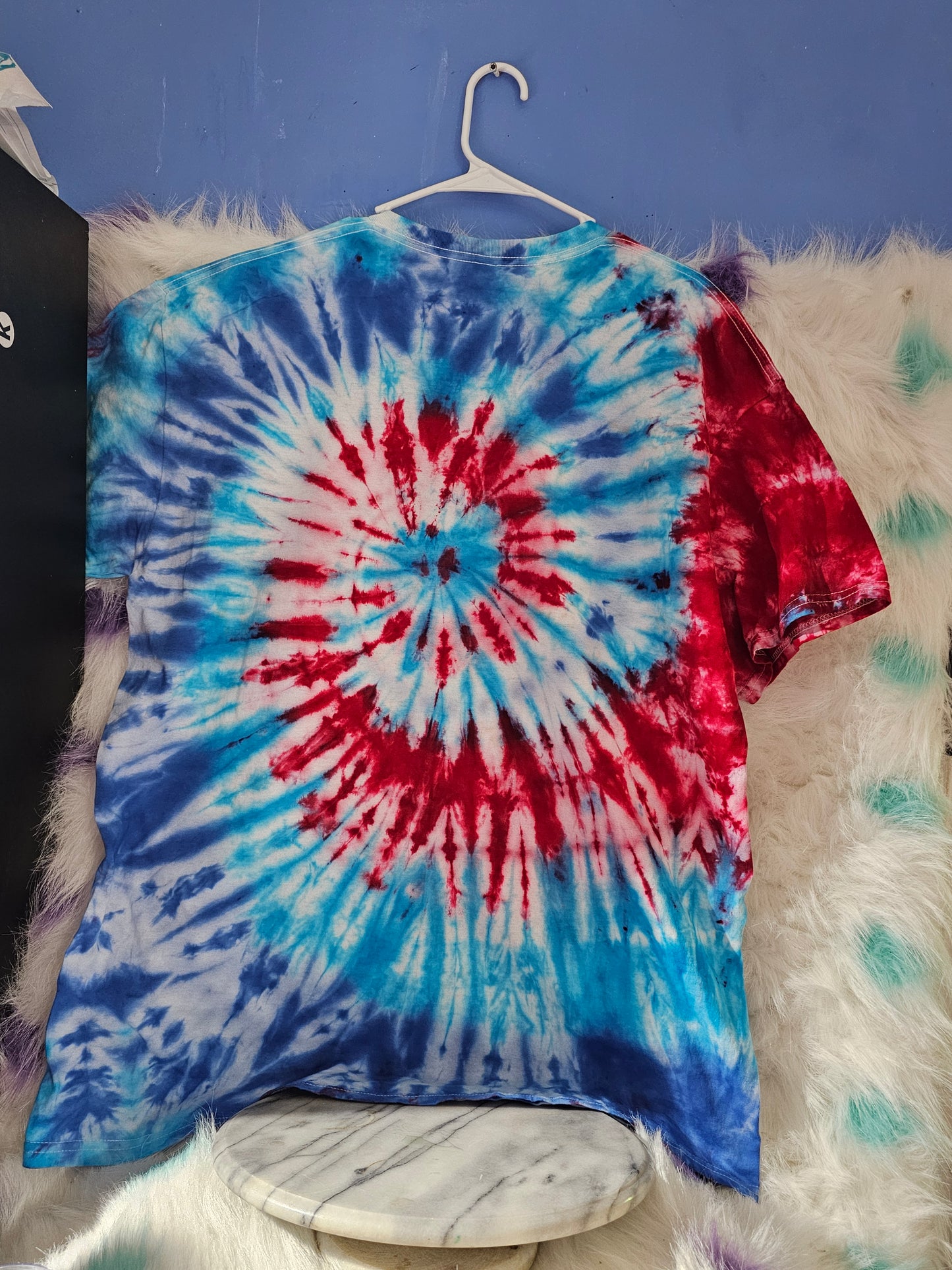 Size XL 100% cotton tye dye America Mama Tshirt