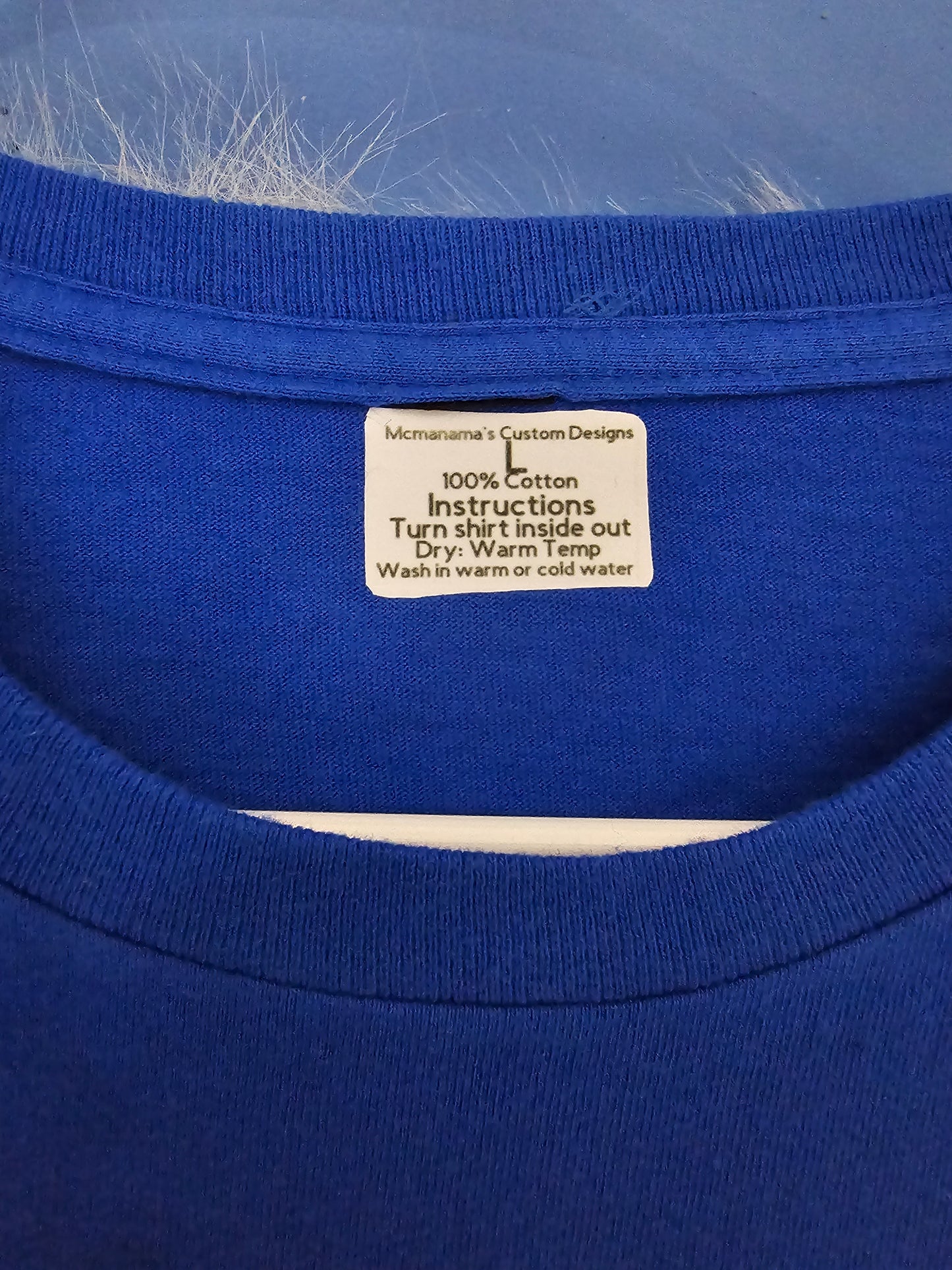 Size L 100% cotton blue Jesus loves you Tshirt