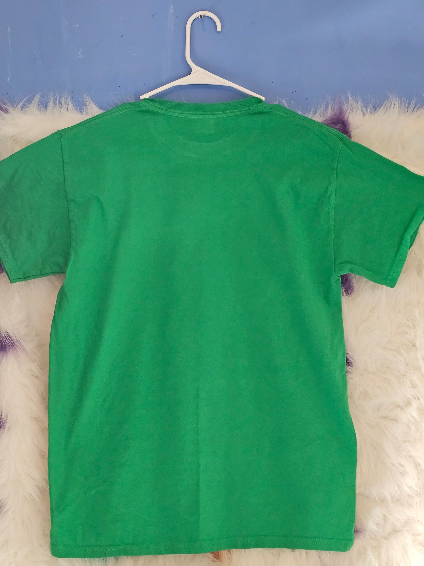 Size L 100% cotton Green Just a girl who loves Jesus Tshirt