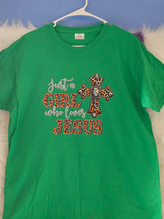 Size L 100% cotton Green Just a girl who loves Jesus Tshirt