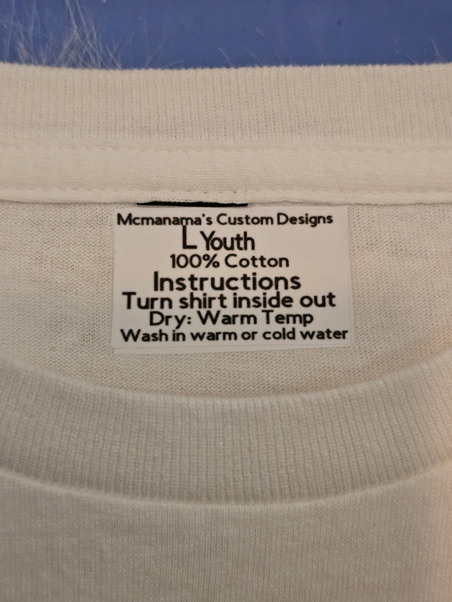 Size L youth 100% cotton America land of the free Tshirt