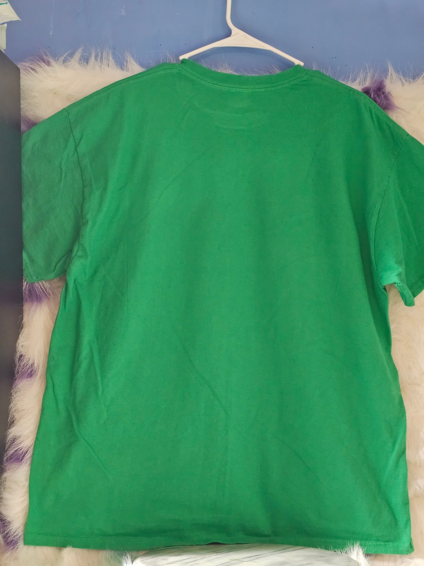 Size XL 100% cotton Green Merry Christmas Tshirt
