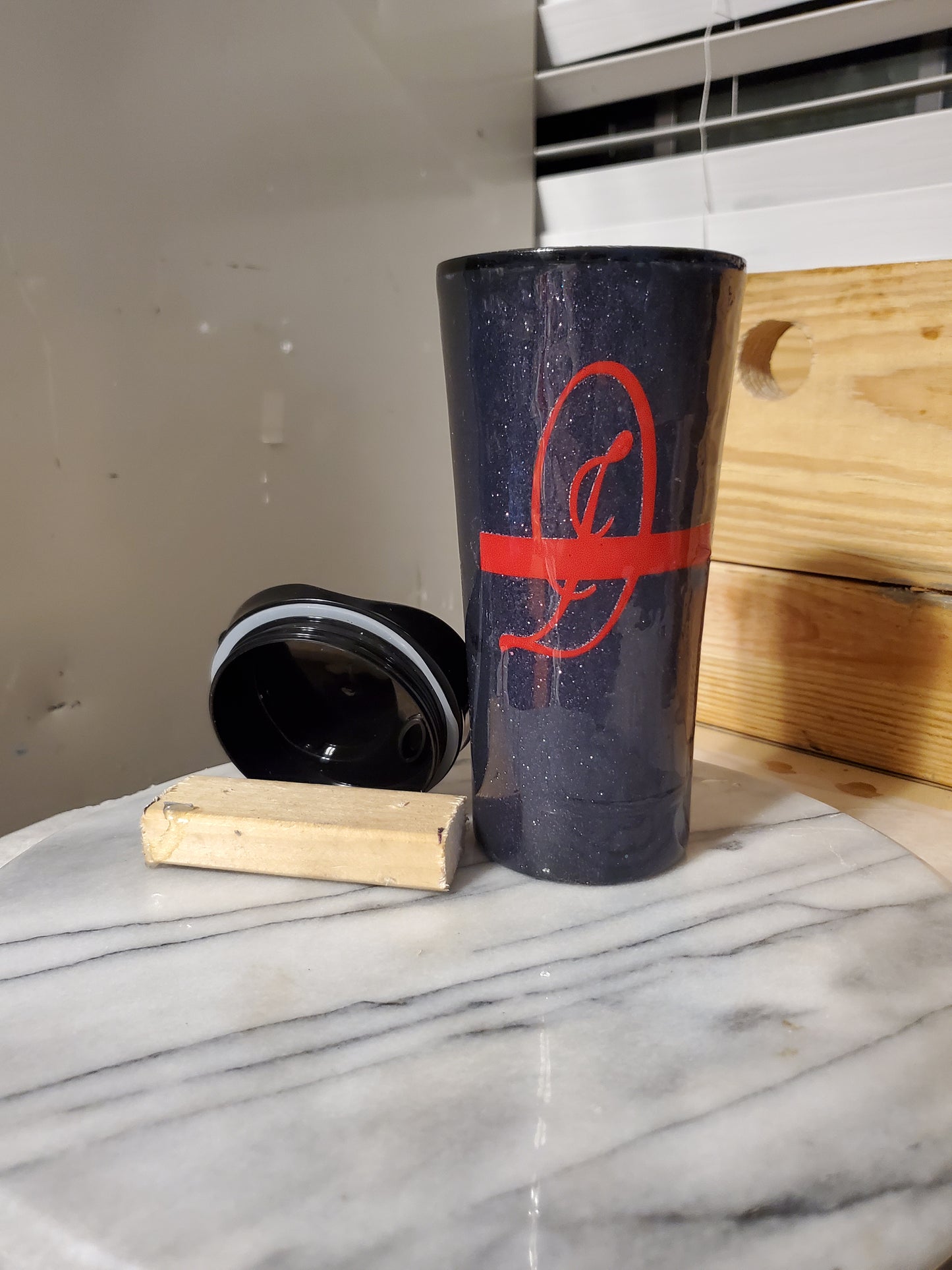 20 oz Two Roses water cupl
